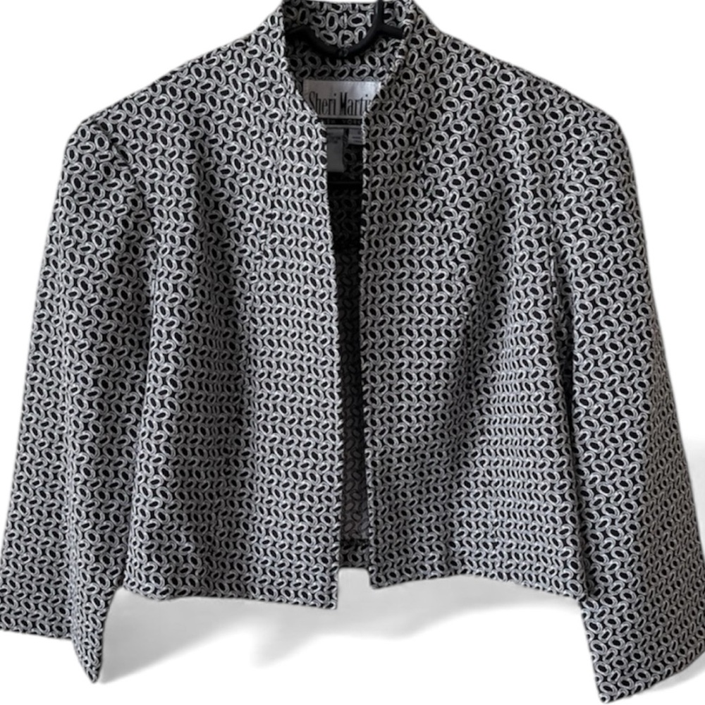SHERI M | Vtg Cropped Shoulder Padded Jacket